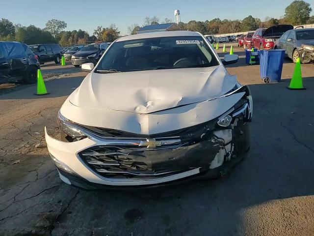 2021 Chevrolet Malibu - Image 11