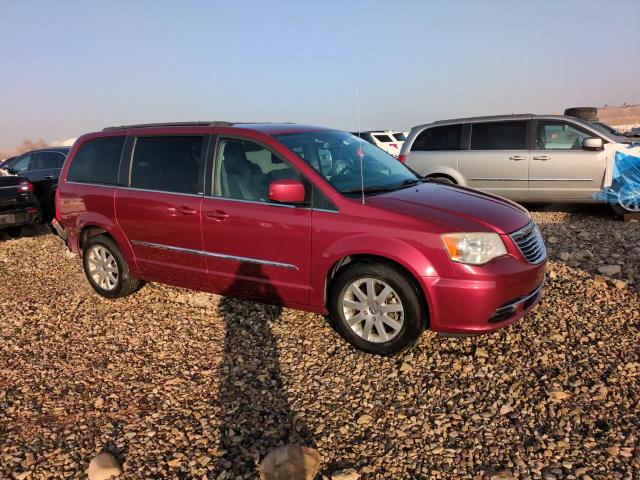 2014 Chrysler Town & Country - Image 14