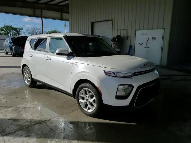 2022 Kia Soul Lx VIN: KNDJ23AU9N7180532 Lot: 83369534