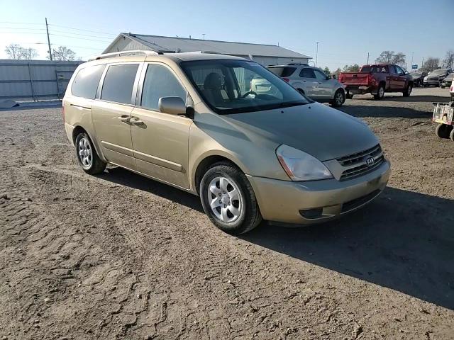 2010 Kia Sedona Lx VIN: KNDMG4C37A6325138 Lot: 82320974