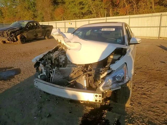 2014 Nissan Altima - Image 10