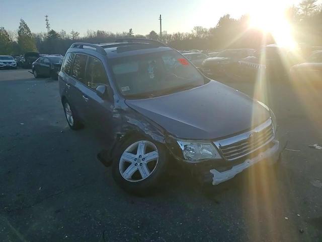 2010 Subaru Forester - Image 11