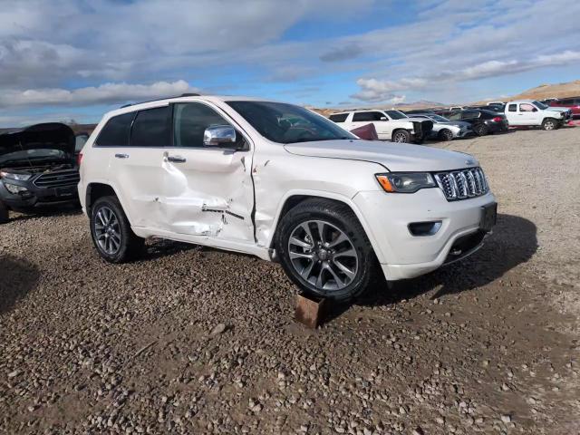 2017 Jeep Grand Cherokee - Image 14