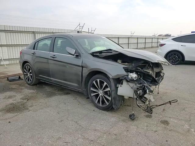 2012 Chrysler 200 Touring VIN: 1C3CCBBG5CN306732 Lot: 51512425