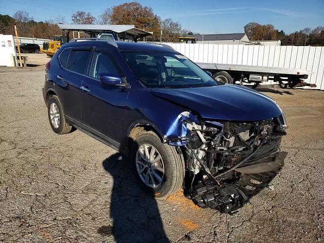 2018 Nissan Rogue - Image 11