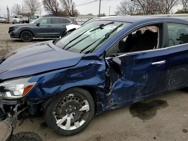 2019 Nissan Sentra - Image 10