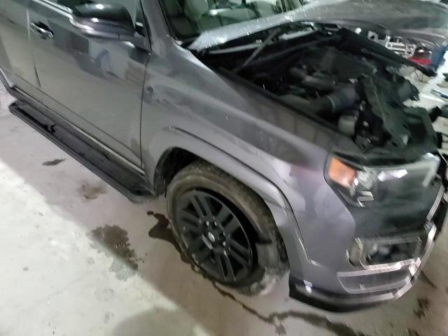 2021 Toyota 4Runner - Image 11