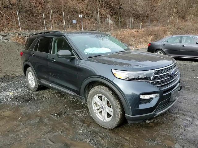 2022 Ford Explorer - Image 11