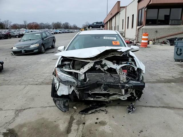 2018 Toyota Corolla - Image 11