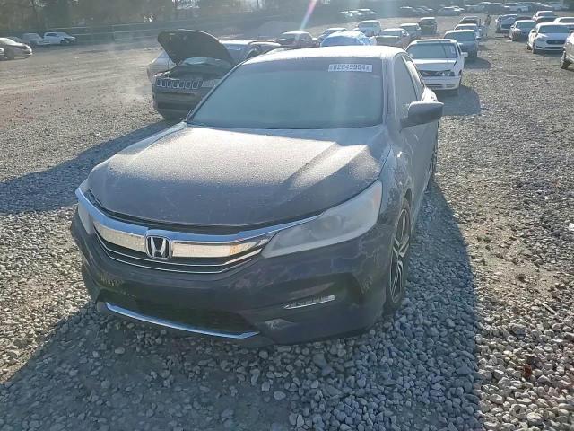 2017 Honda Accord - Image 11