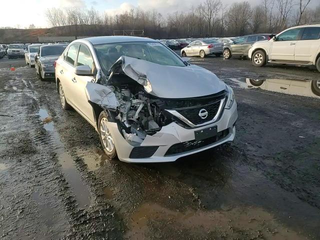 2019 Nissan Sentra - Image 11