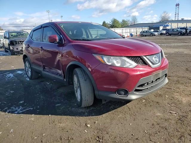 2019 Nissan Rogue - Image 11