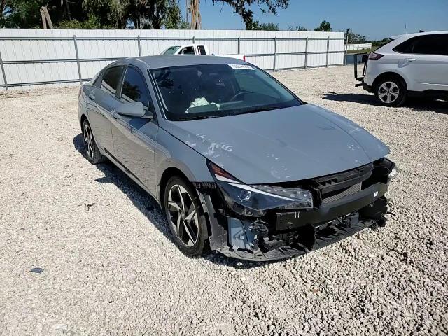 2023 Hyundai Elantra - Image 10