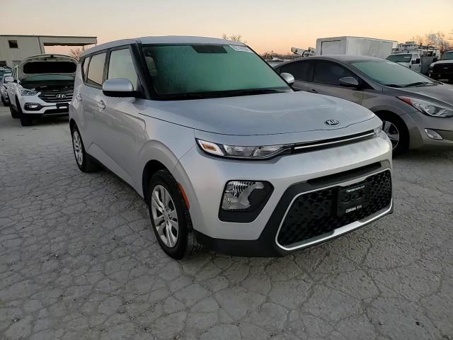 2020 Kia Soul - Image 11
