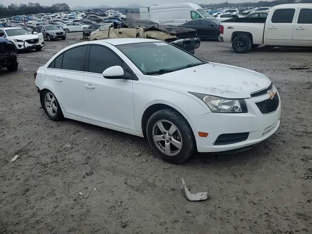 2013 Chevrolet Cruze - Image 10