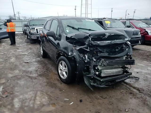 2020 Chevrolet Trax Ls VIN: KL7CJKSB0LB037110 Lot: 85975364