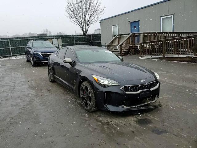 2018 Kia Stinger - Image 11