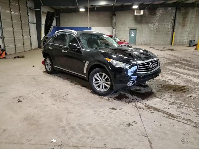 2015 Infiniti QX70 - Image 15