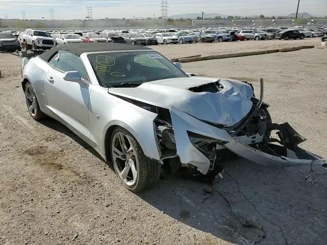 2019 Chevrolet Camaro - Image 11