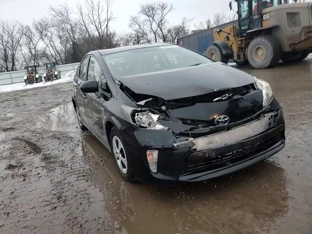 2014 Toyota Prius - Image 13
