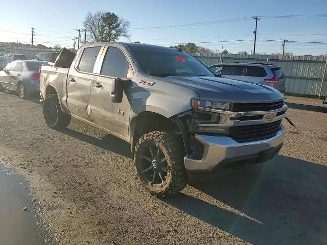 2019 Chevrolet Silverado - Image 10