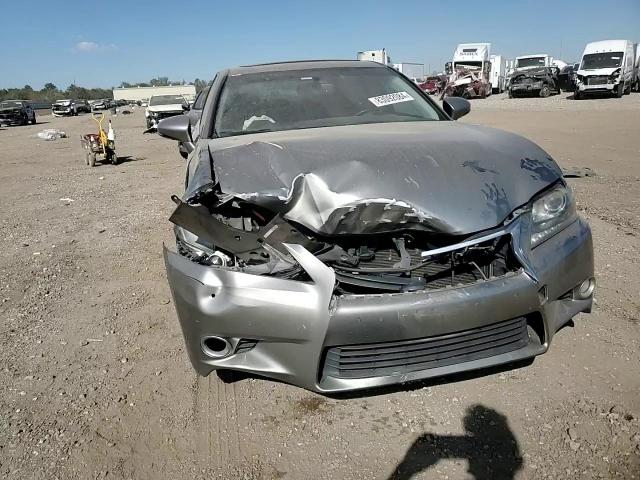 2015 Lexus GS - Image 10