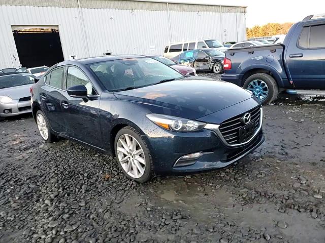 2017 Mazda 3 - Image 13