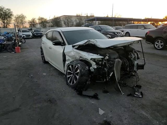 2016 Nissan Maxima - Image 11