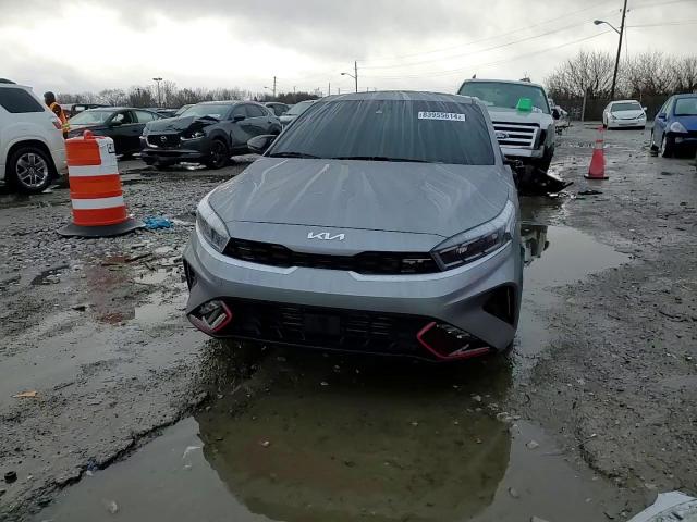 2024 Kia Forte - Image 11