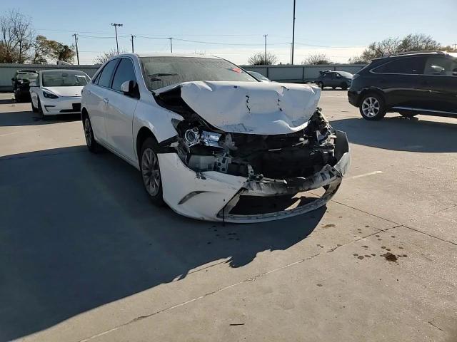 2015 Toyota Camry - Image 11