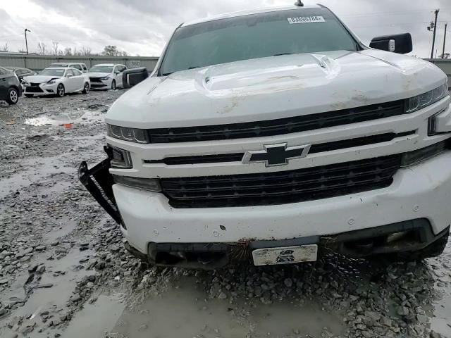 2021 Chevrolet Silverado - Image 10