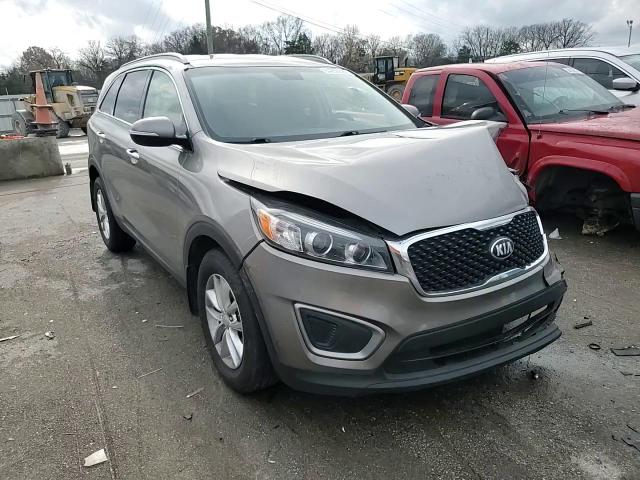 2016 Kia Sorento Lx VIN: 5XYPG4A32GG038330 Lot: 84238594