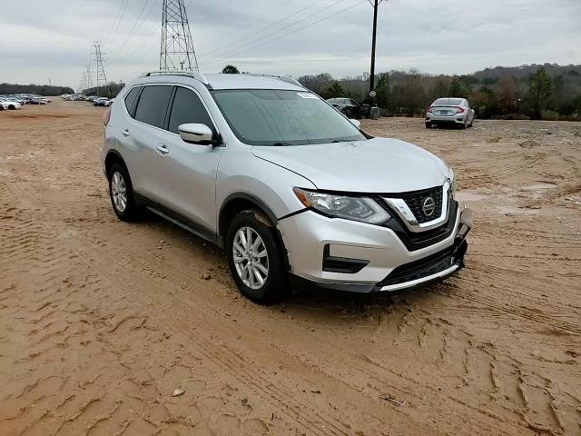 2018 Nissan Rogue - Image 11