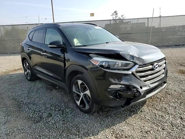 2016 Hyundai Tucson - Image 12