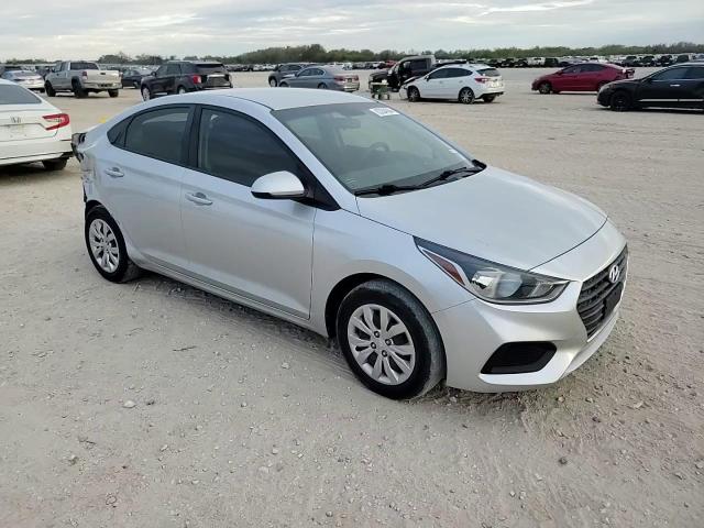 2018 Hyundai Accent - Image 11