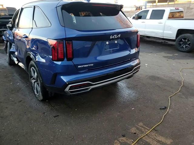 2023 Kia Sorento - Image 14