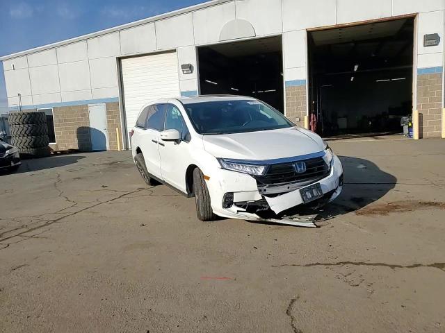 2022 Honda Odyssey - Image 14