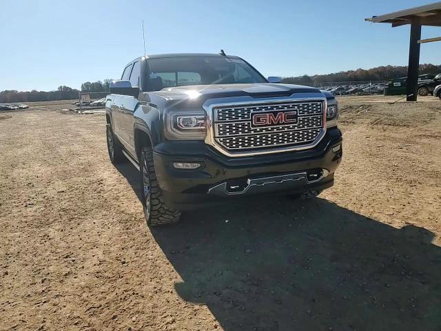 2016 GMC Sierra - Image 10