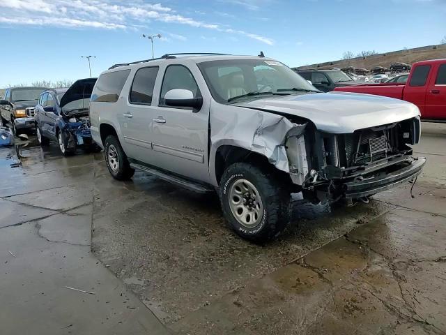 2013 Chevrolet Suburban K1500 Lt VIN: 1GNSKJE73DR176810 Lot: 86152224