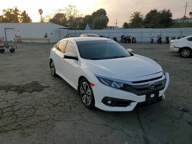 2016 Honda Civic - Image 10