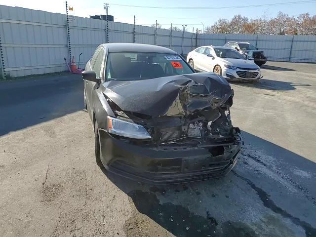 2016 Volkswagen Jetta - Image 10
