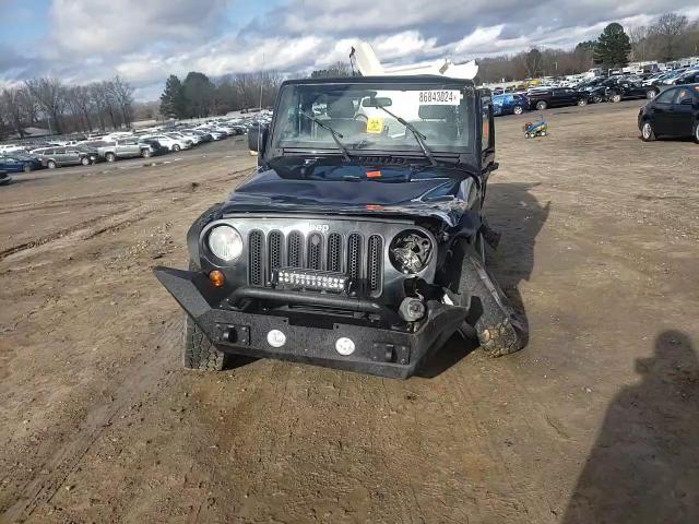 2011 Jeep Wrangler - Image 11
