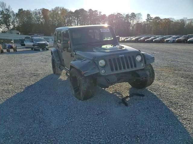 2017 Jeep Wrangler - Image 12