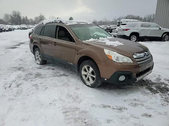 2013 Subaru Outback - Image 11