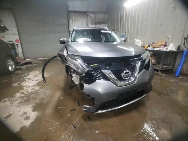 2016 Nissan Rogue - Image 13