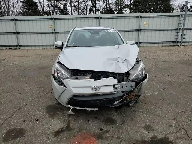 2019 Toyota Yaris L VIN: 3MYDLBYV2KY525768 Lot: 83454084