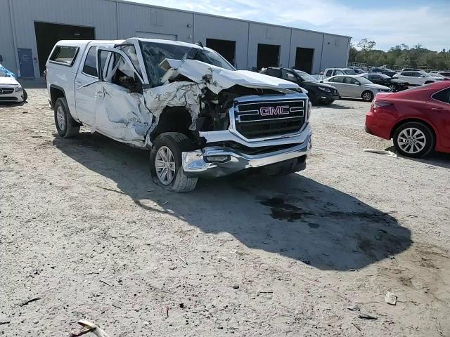 2017 GMC Sierra - Image 11
