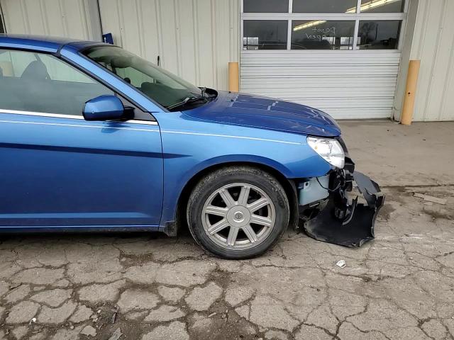 2008 Chrysler Sebring Touring VIN: 1C3LC55R98N100786 Lot: 83941764