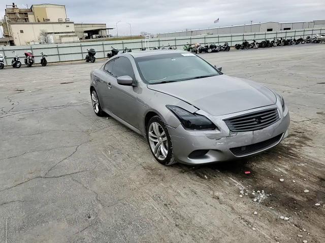 2008 Infiniti G37 Base VIN: JNKCV64E98M127890 Lot: 85370424