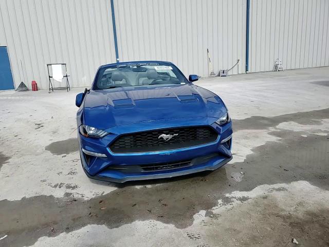 2018 Ford Mustang VIN: 1FATP8UH7J5121464 Lot: 85937484